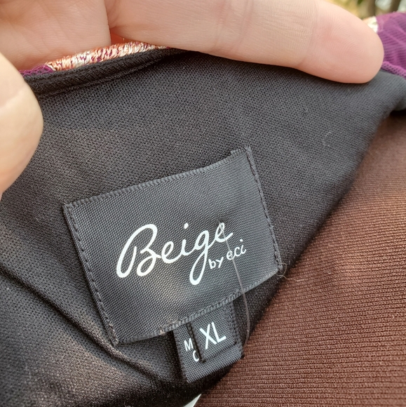 BEIGE BY ECI EMBROIDERED DRESS SIZE XL - Picture 7 of 8